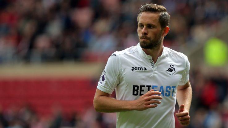 东契奇飞抵费城加入湖人！周一复出战76人 詹姆斯状态升级也有望回归