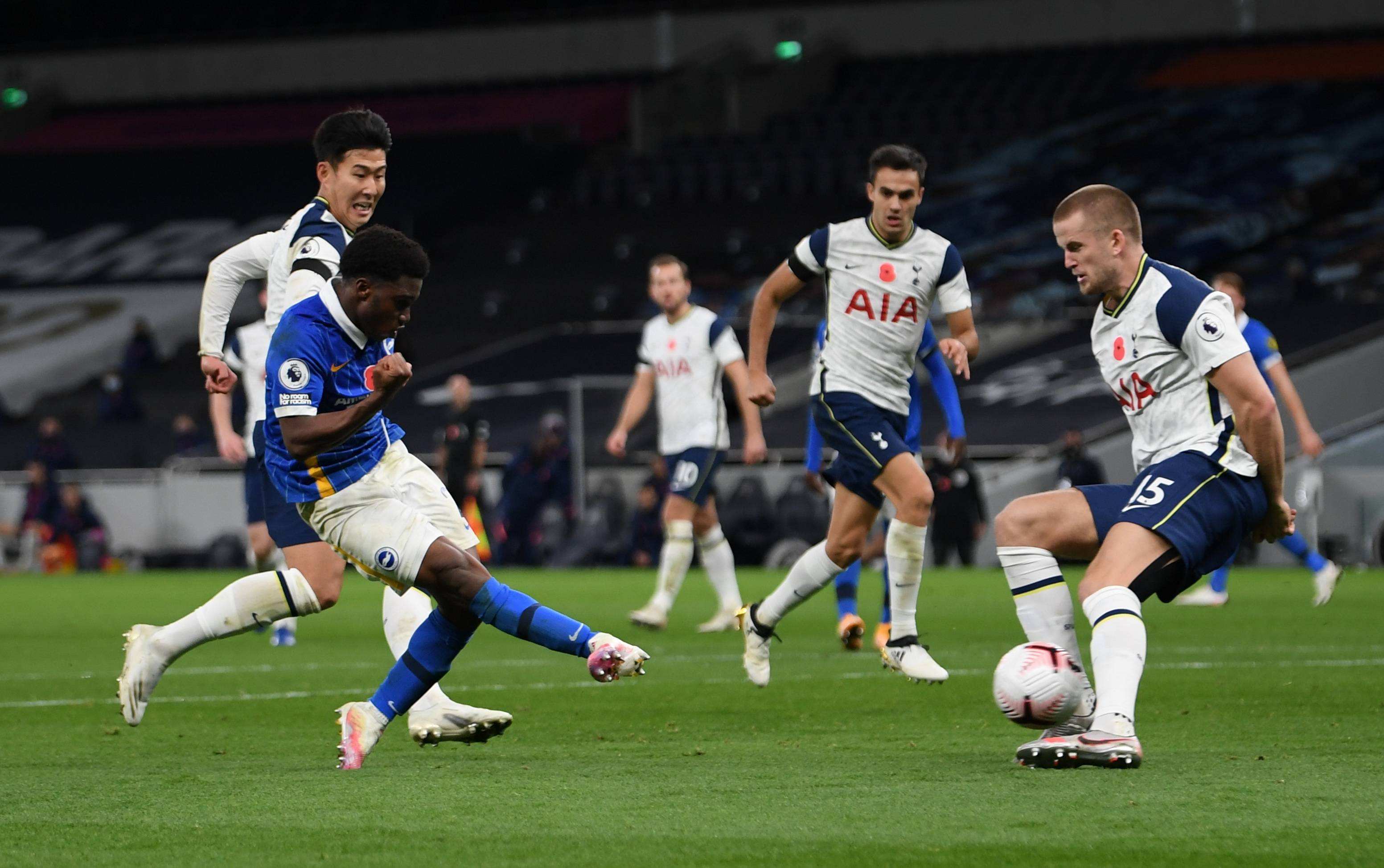 热那亚2-1乌迪内斯，诺顿-库菲破门，马利诺夫斯基点射