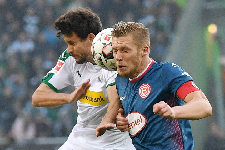 球星自曝每日训练 8 小时，坚持令人动容