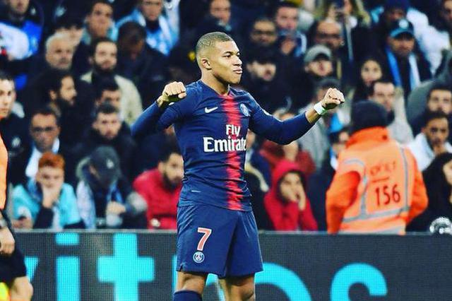 意天空：迪乌夫在国米逐渐展现影响力，或成邓弗里斯合适替补