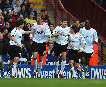 英媒：曼联追罗马后卫切利克，曼城、利物浦、阿森纳也在关注